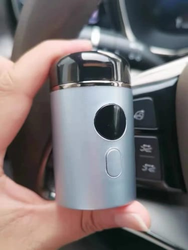 Customer photo review of EasyTrim – De Compacte en Krachtige Mini-Trimmer voor een Perfecte Look