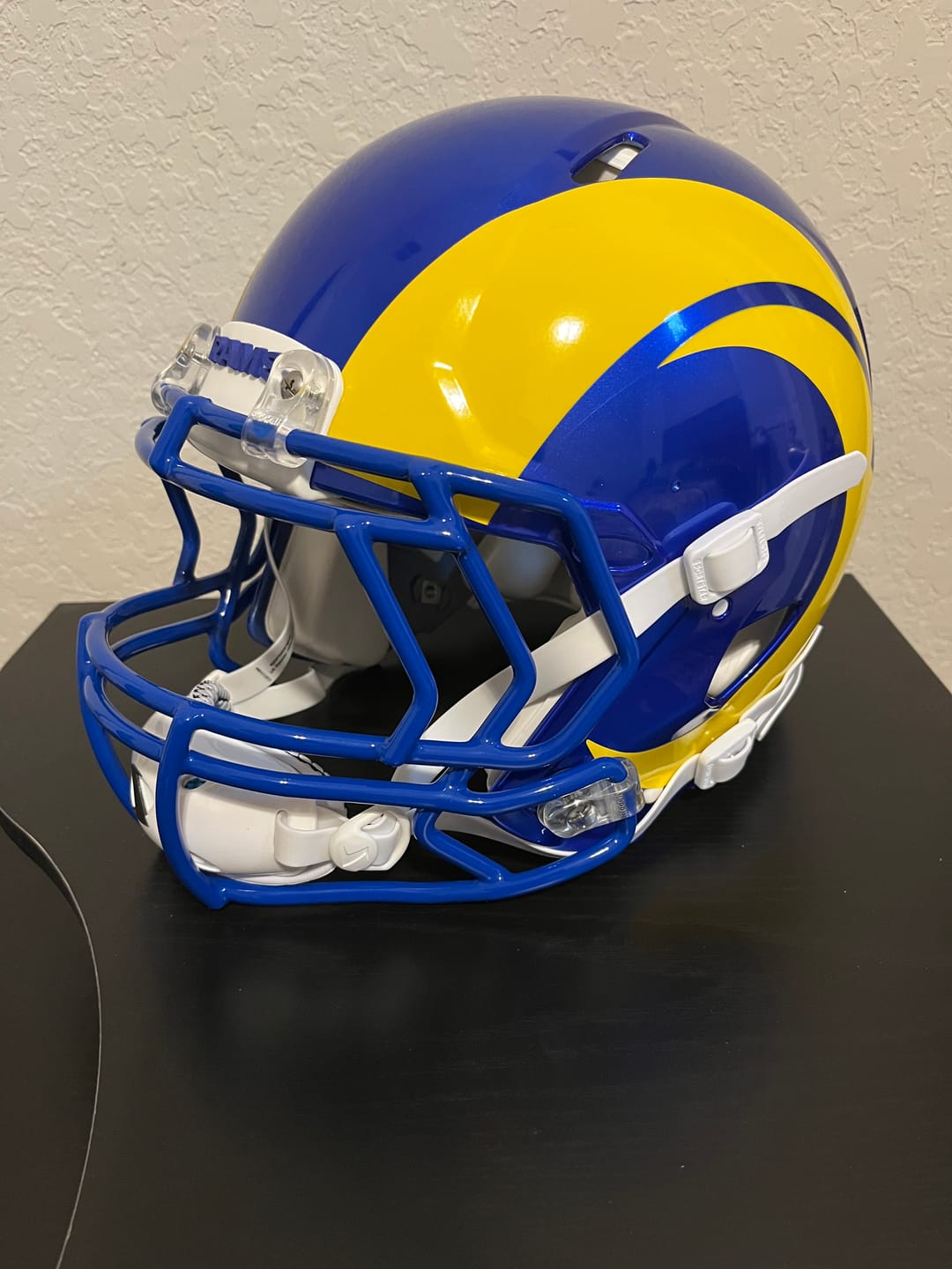 Customer photo review of LA Rams Riddell Speed Authentic Helmet