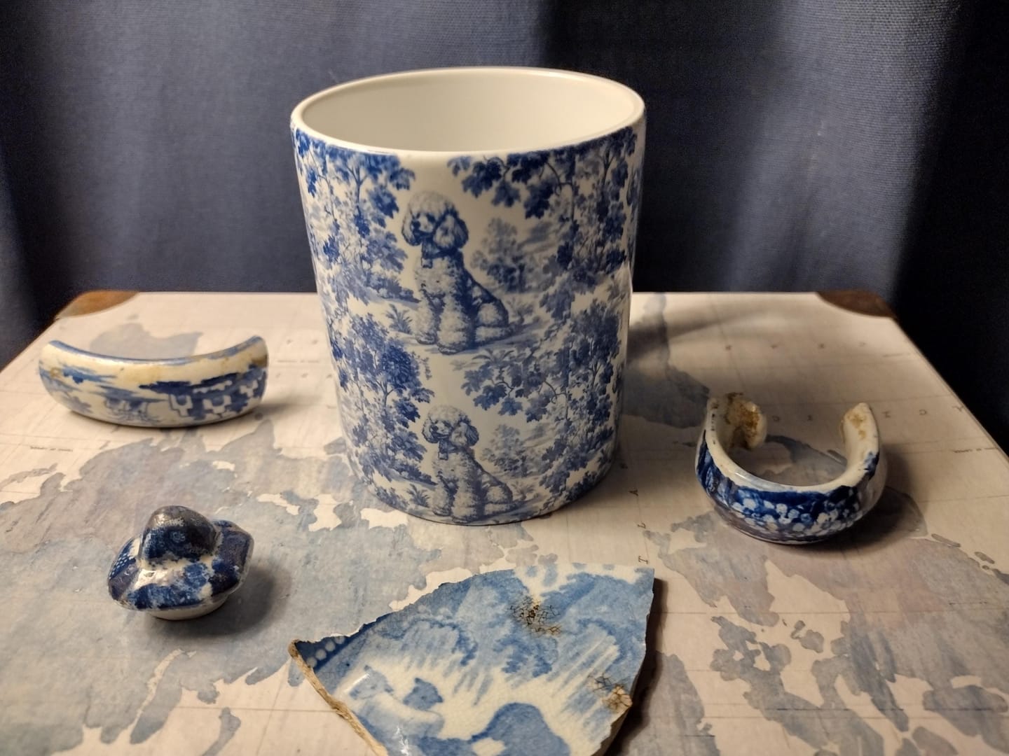 Customer photo review of Poodle French Blue Toile de Jouy Mug