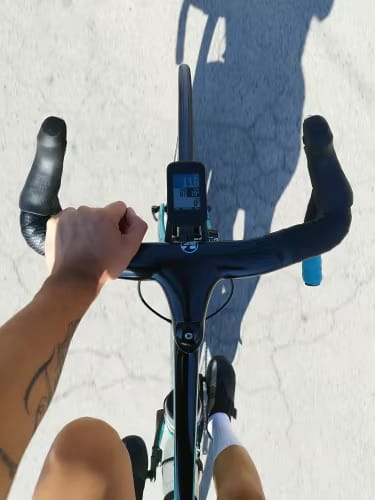 Customer photo review of Chaussettes Cyclisme Aérodynamiques Pro – Fit+