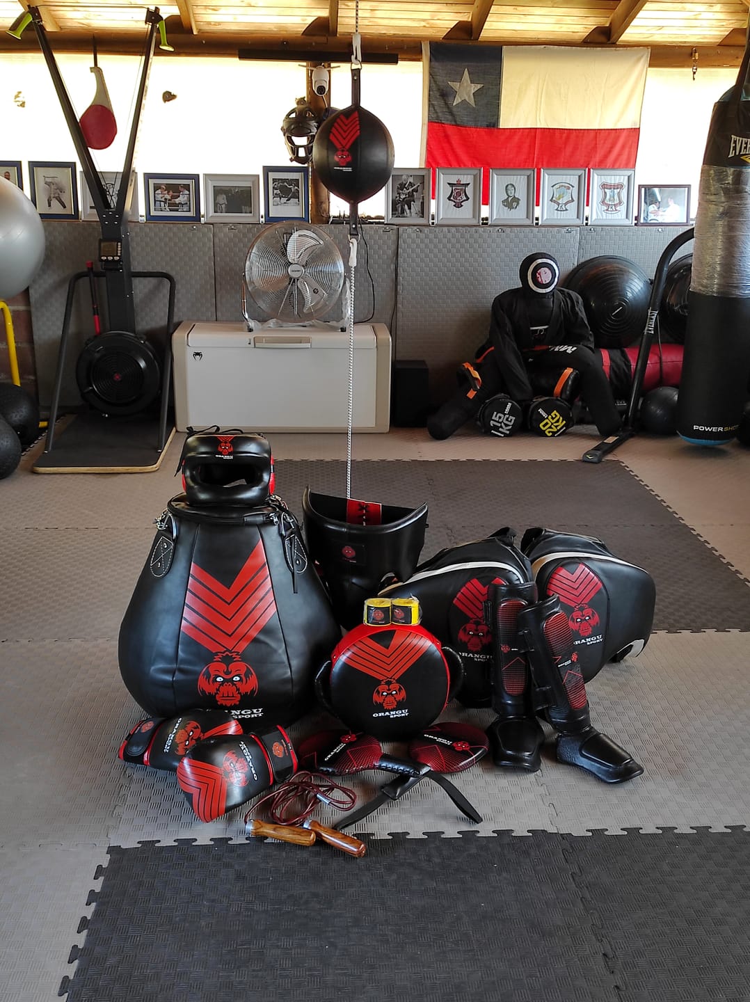 Customer photo review of SACO DE BOXEO TIPO BOLA / ORANGU SPORT