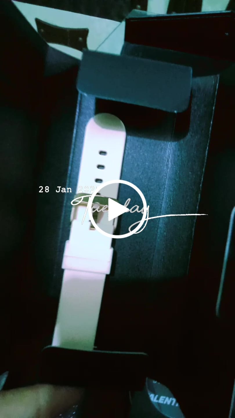 Customer video review of Valentina Smartwatch