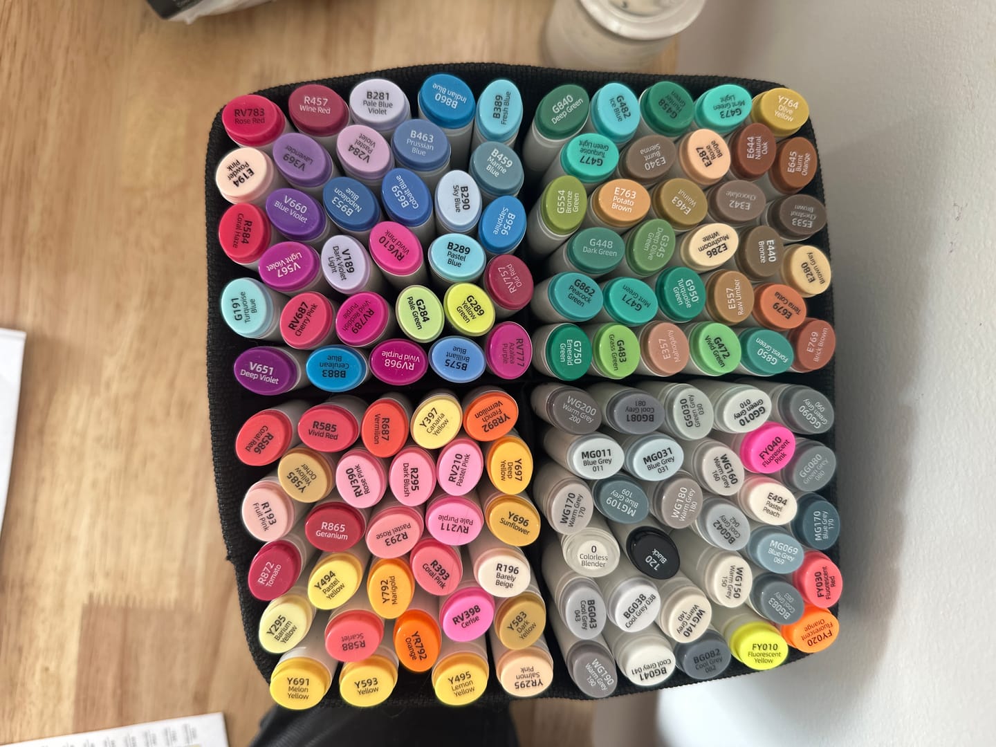 Customer photo review of Ohuhu Oahu 120 Colors Dual Tips Alcohol Art Markers, Fine & Chisel