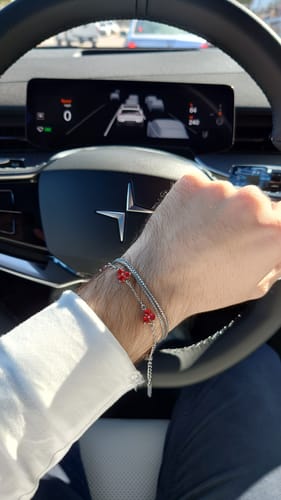 Customer photo review of RED CLOVER BRACELET