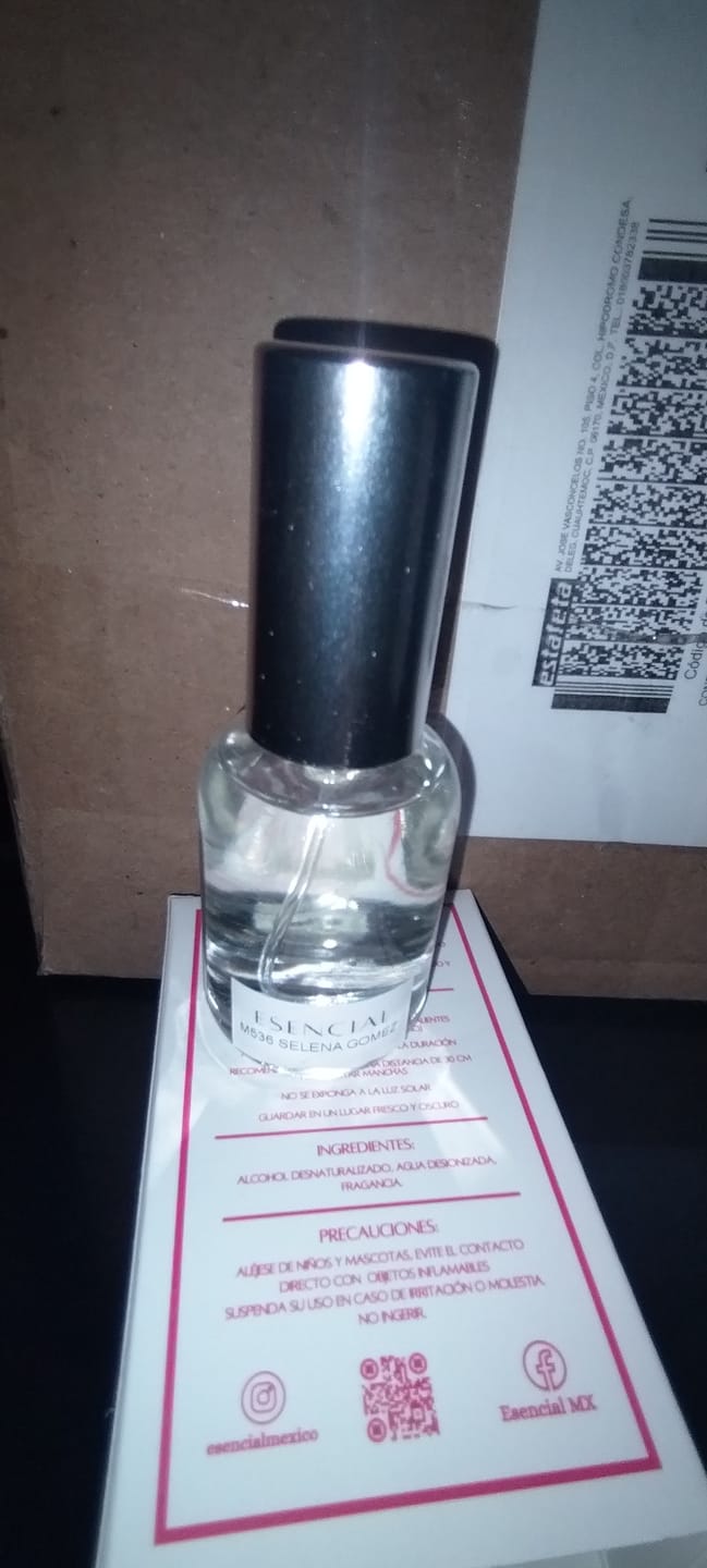 Customer photo review of M536 Inspirado en: Selena Gomez Eau de Parfum - Selena Gomez