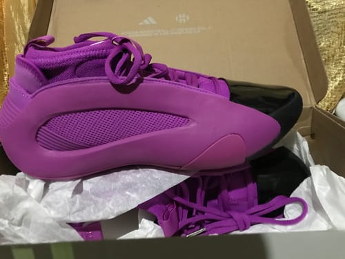 Customer photo review of adidas Men's Harden Volume 8 Basketball Shoes