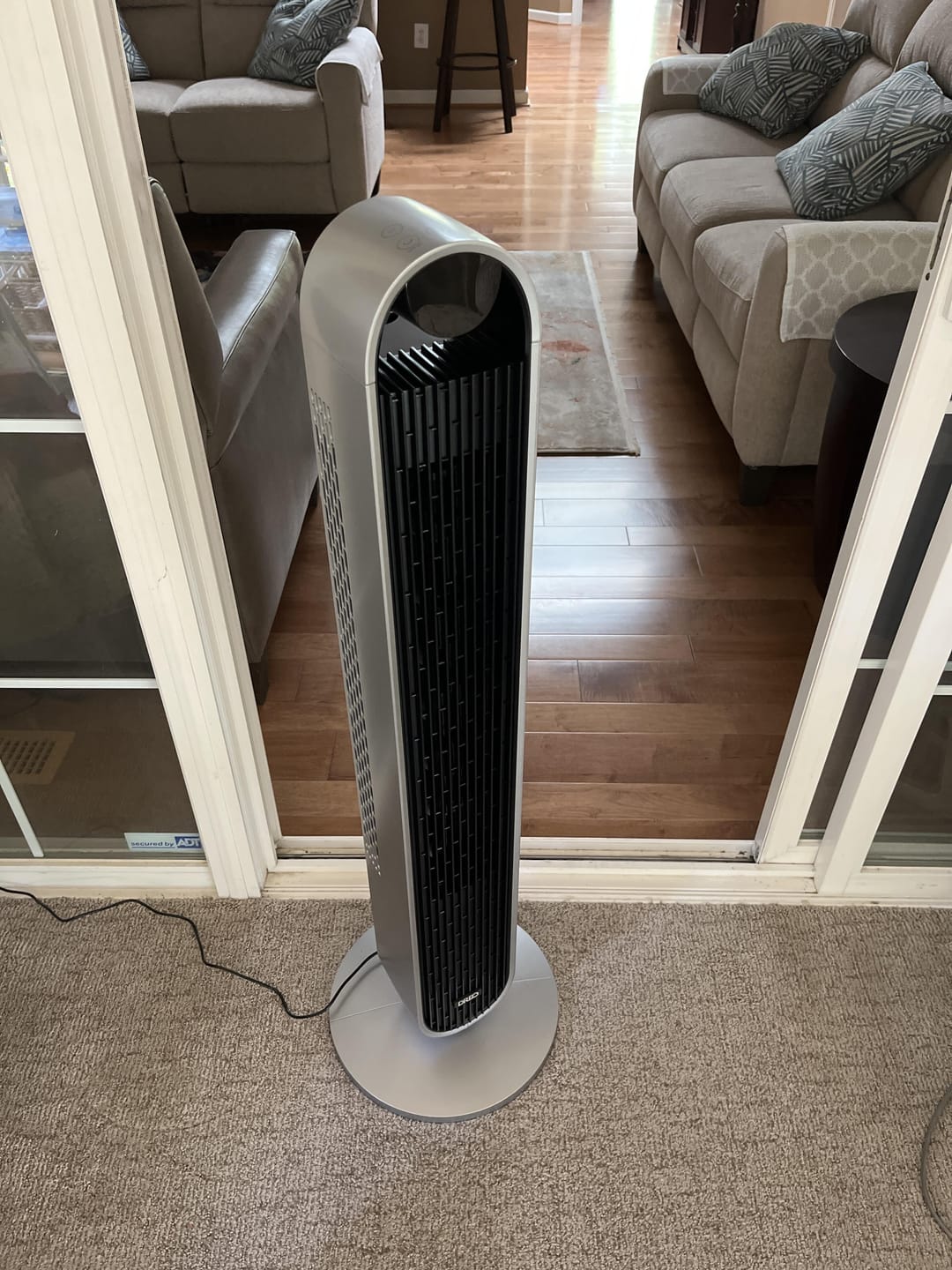Customer photo review of Smart Tower Fan Pilot Max S 27ft/s