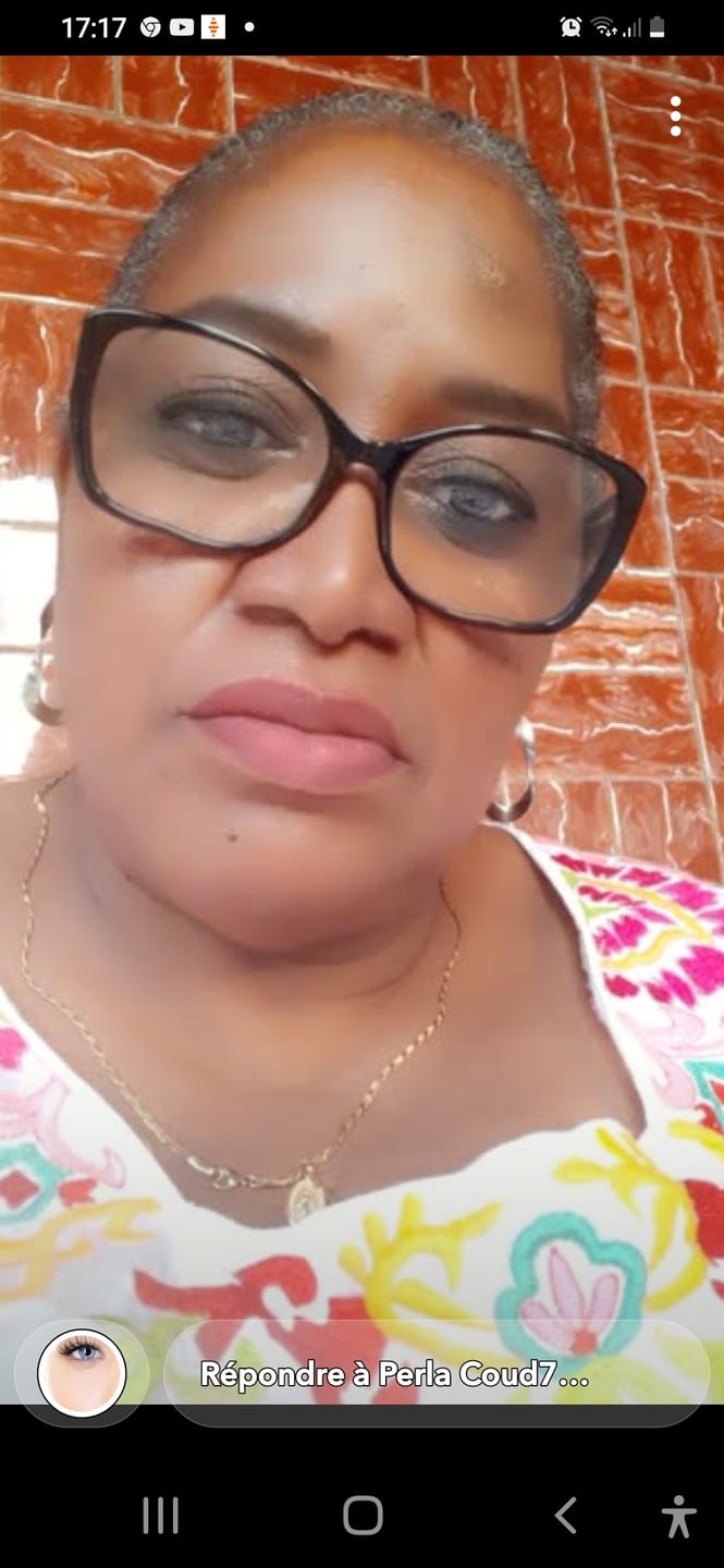 Customer photo review of Crayons à Lèvres Gras Longue Tenue - Lot de 6