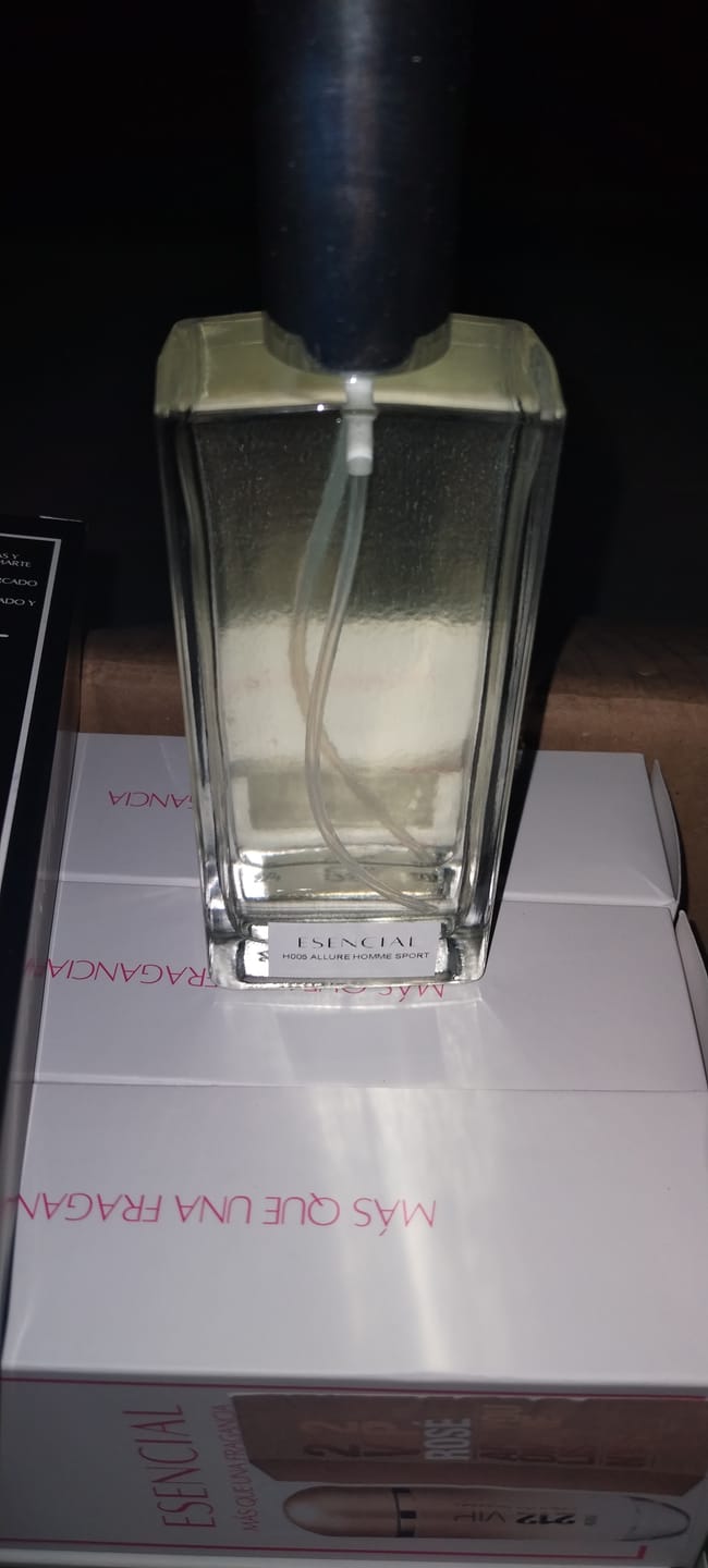 Customer photo review of H005 Inspirado en: Allure Homme Sport - Chanel