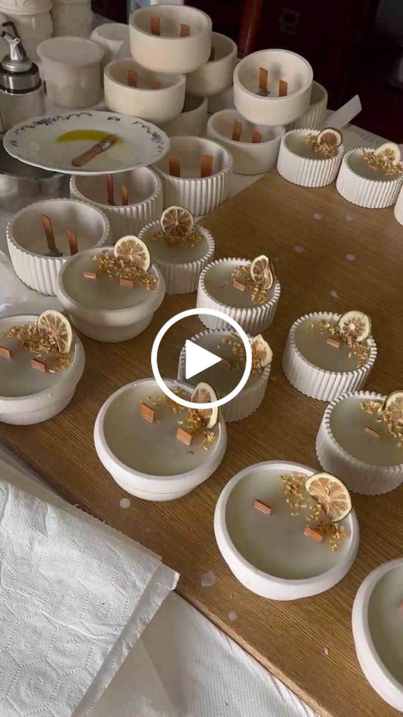 Customer video review of MECHAS DE MADERA SIMPLE