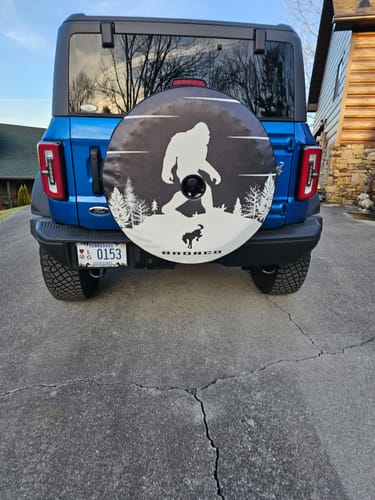 Customer photo review of Bronco Horse Logo & Sasquatch Spare Tire Cover for Ford Broncos & More