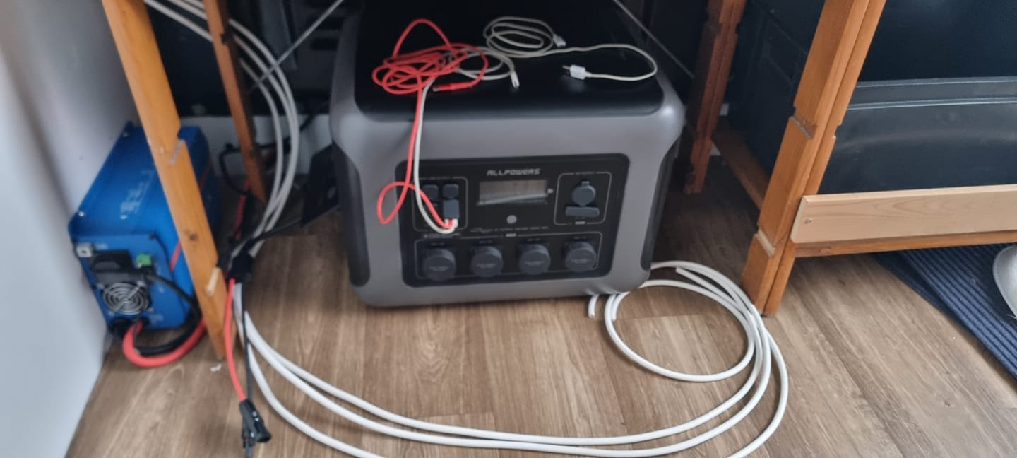 Customer photo review of ALLPOWERS R2500 Station électrique portable 2500W 2016Wh