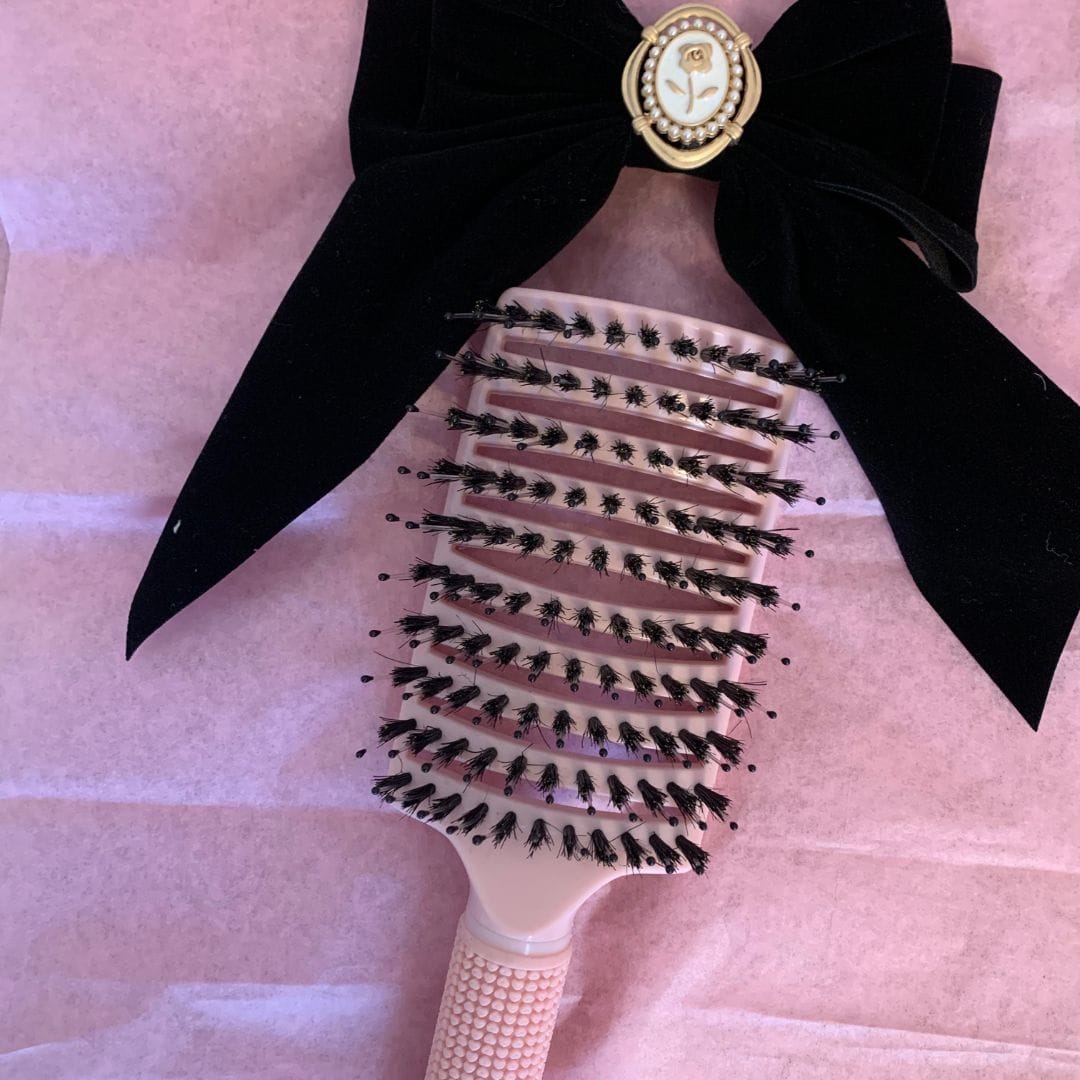 Customer photo review of Daily Detangling Magic Brush Set