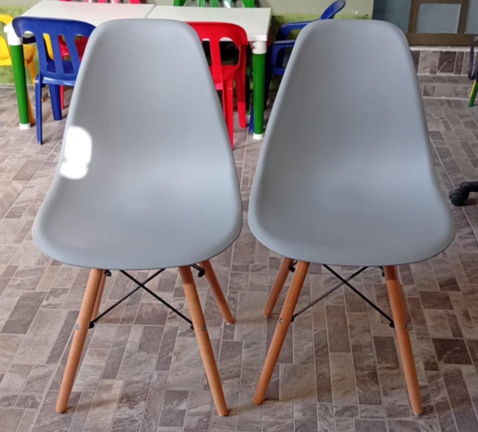 Customer photo review of Set 2 Sillas Oslo Eames