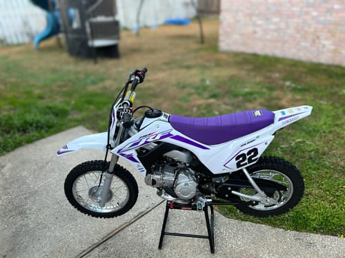 Customer photo review of Custom Seat Cover: 2019-2025 CRF110F/125F