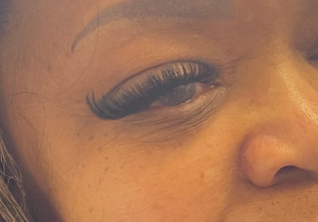 Customer photo review of Power Bond - Lash Extension Glue