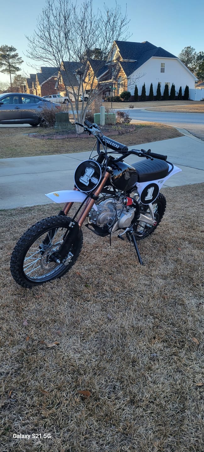 Customer photo review of Buscadero™ BSX 140 Pit Bike
