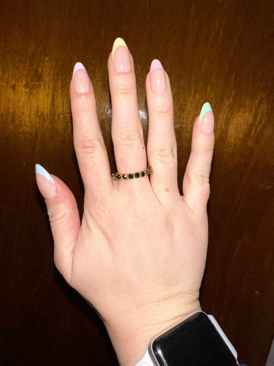 Customer photo review of Emerald Beauty 18K Crystal Ring