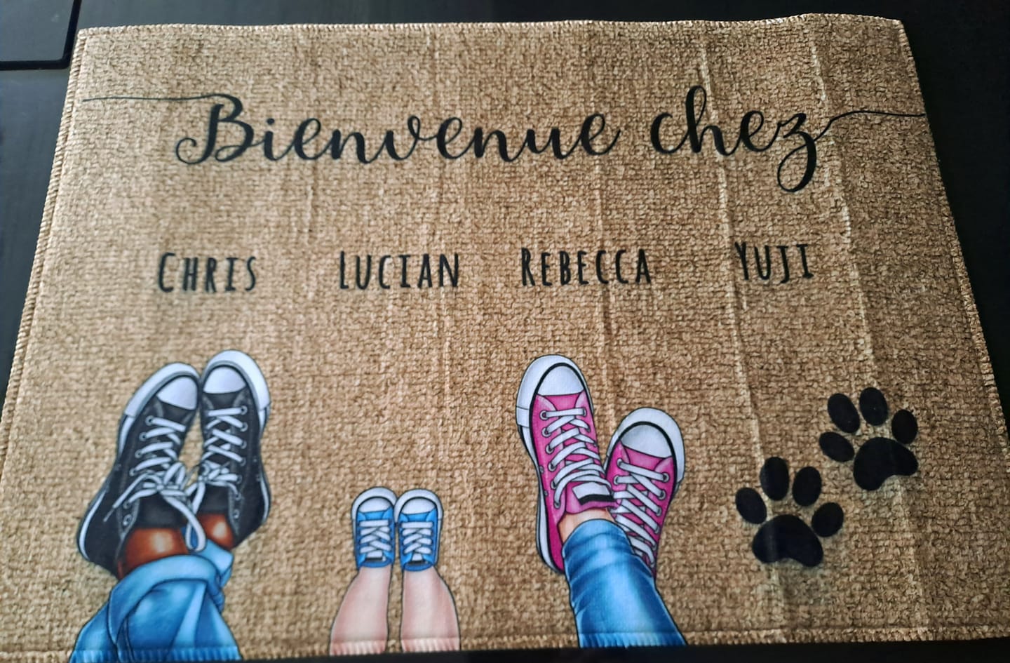 Customer photo review of Chaussures et pattes - Paillasson personnalisé