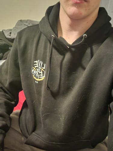 Customer photo review of LIVE & LEARN HOODIE