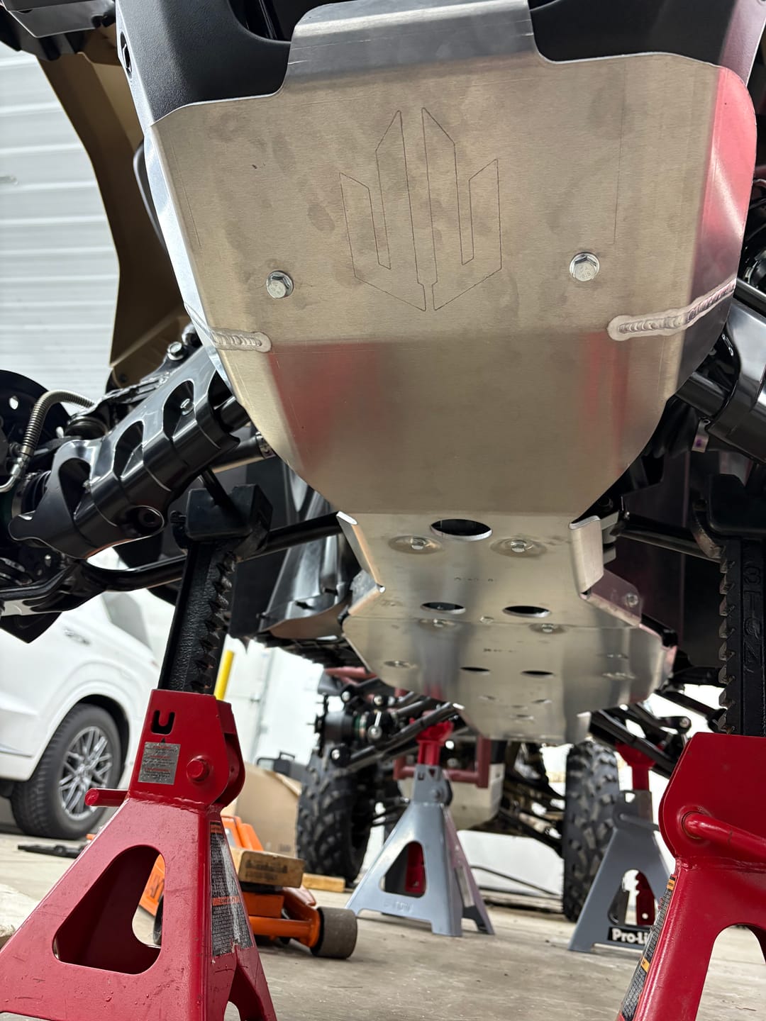 Customer photo review of Aluminum Central Skid Plates for Suzuki King Quad 500/750