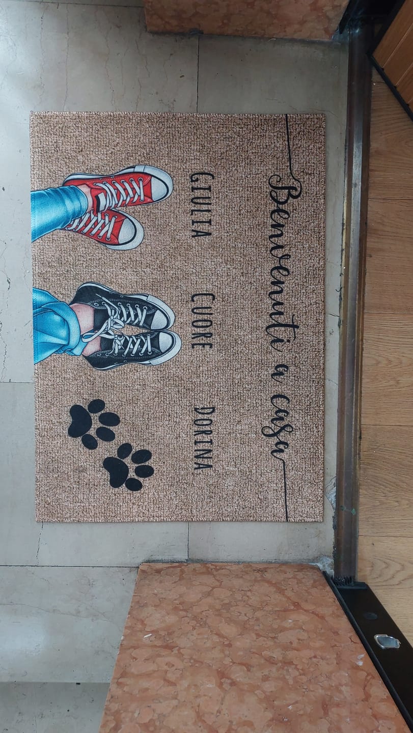 Customer photo review of Scarpe e zampe - Zerbino personalizzato