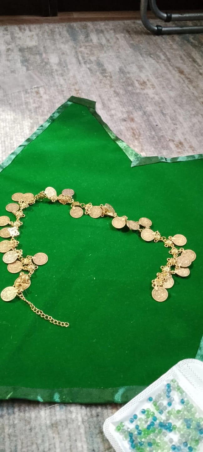 Customer photo review of Boho Metal Coins Necklace Link Chain 48cm Fringe 3.5cm — Gold | KIMLUD