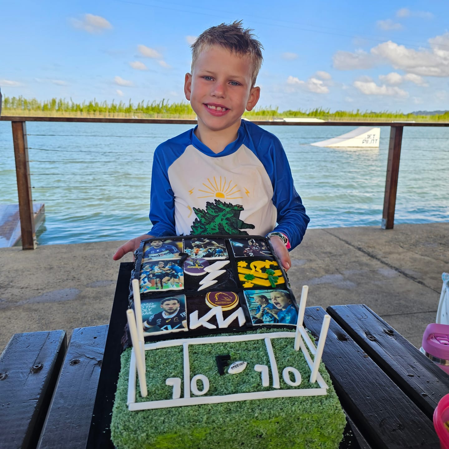 Customer photo review of 6  x 7 cm Square Cookie Custom Edible Icing Images