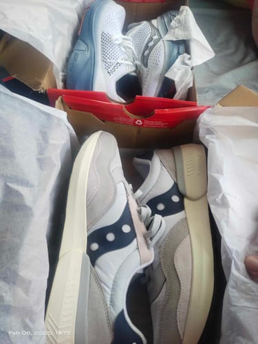 Customer photo review of Saucony Men's Jazz Nxt Lifestyle Shoes