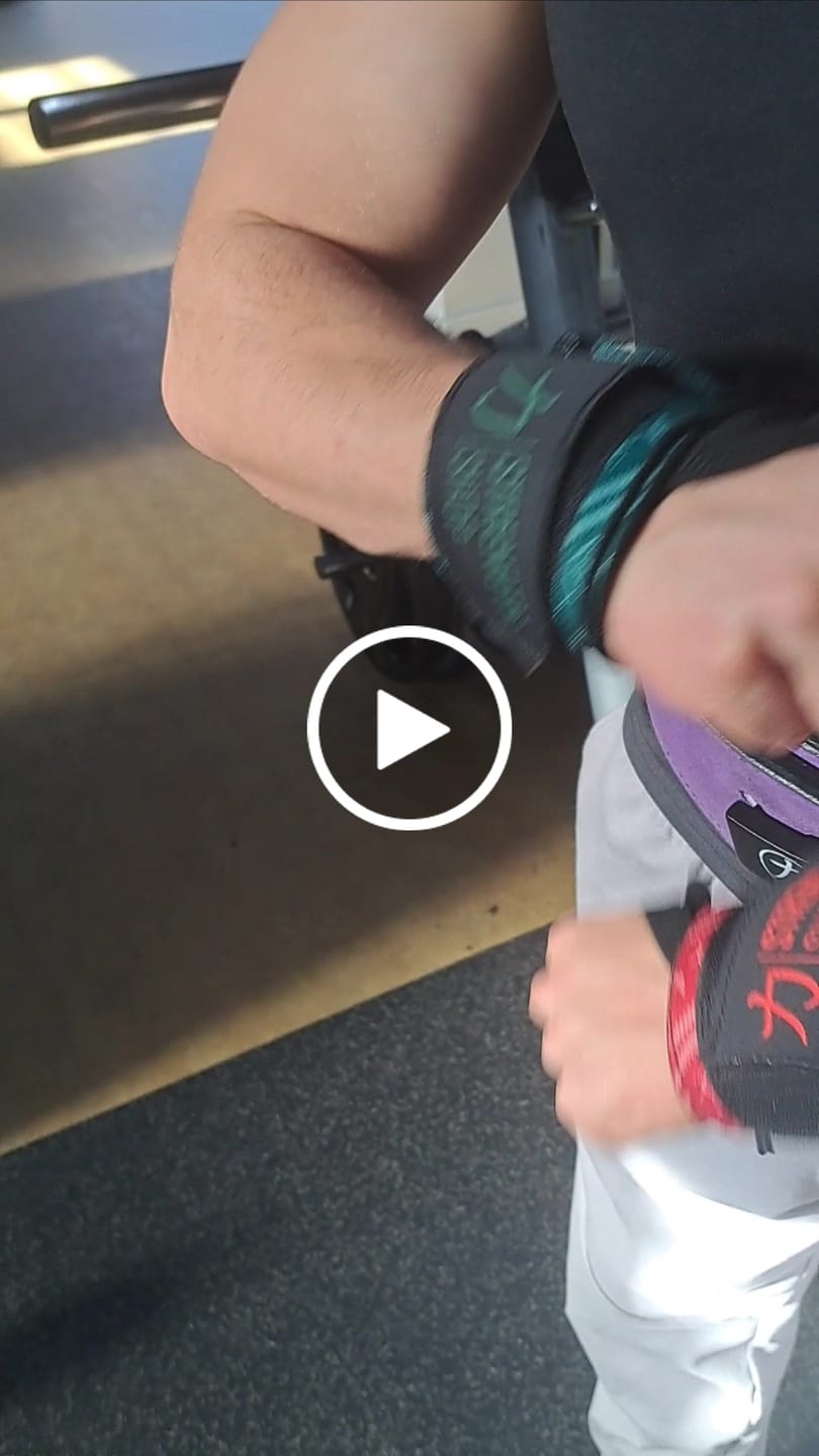 Customer video review of XMAS Wrist Wraps – Medium, 30cm/60cm - IPF approved