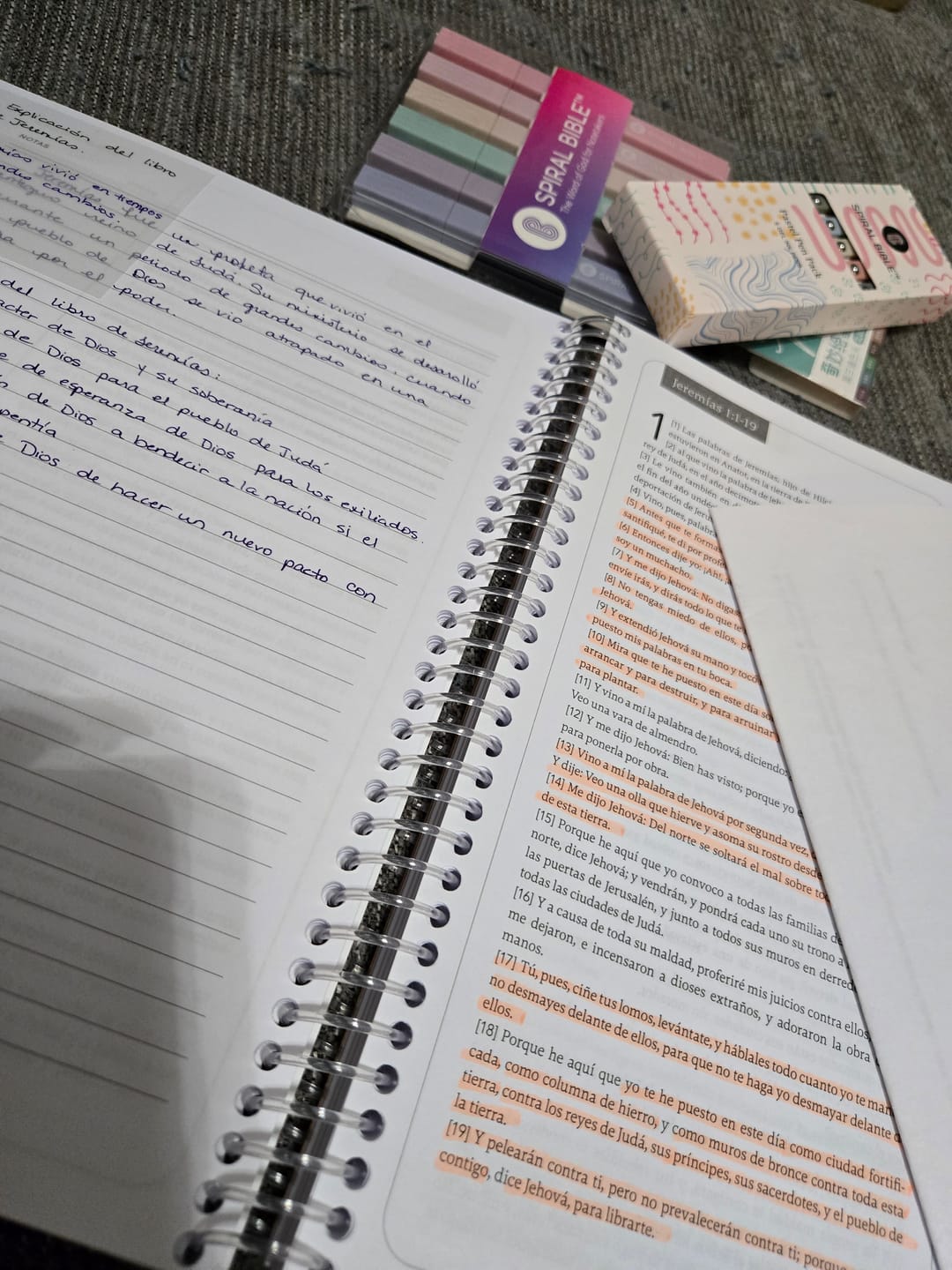 Customer photo review of Spiral Bible™ Highlighter Pack