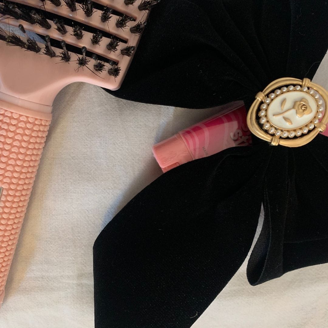 Customer photo review of Daily Detangling Magic Brush Set