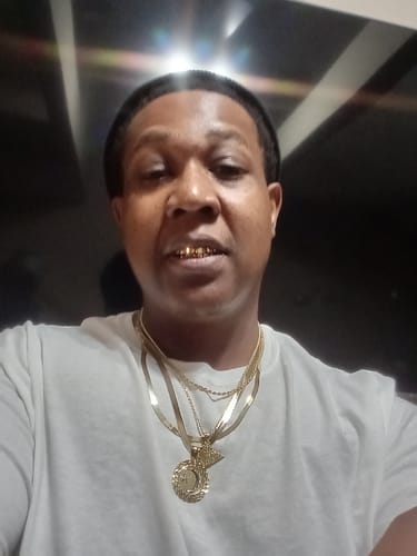 Customer photo review of 5mm Solid 10K Gold Herringbone Chain