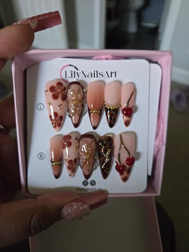 Customer photo review of Scarlet Reverie - RTS