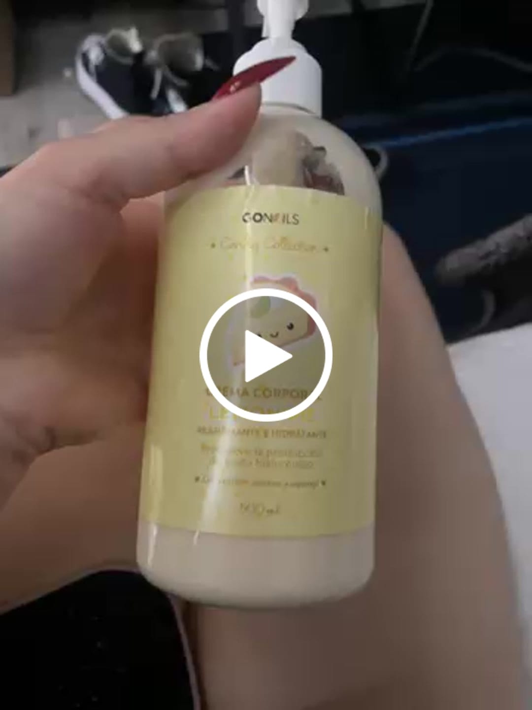 Customer video review of Crema de Cuerpo Reafirmante e Hidratante Pie de Limón 500 ml