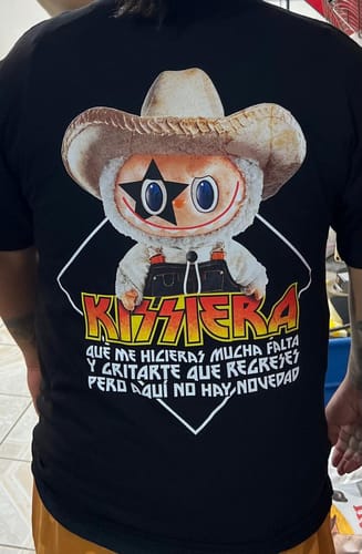 Customer photo review of Playera Labubu Norteño "KISSIERA"