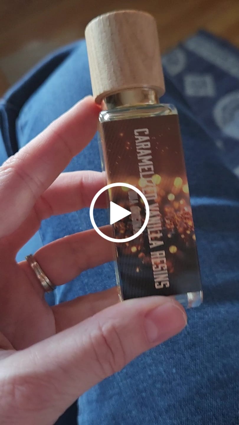 Customer video review of Caramelized Vanilla Resins