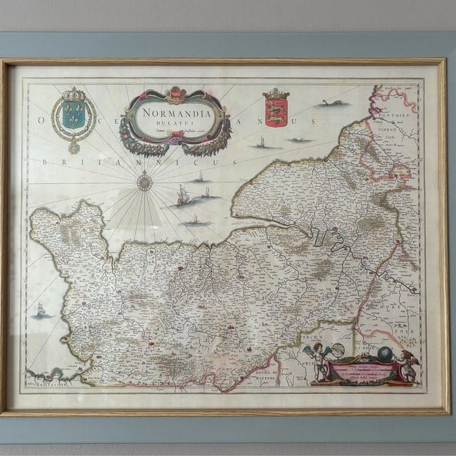 Customer photo review of Map personalisation