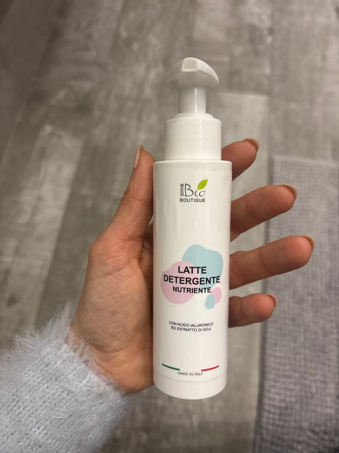 Customer photo review of Latte Detergente Nutriente