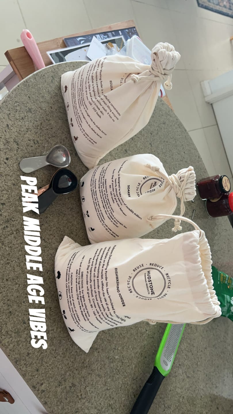 Customer photo review of Hudstone Powder Pack (Free Shipping - Scoops included)