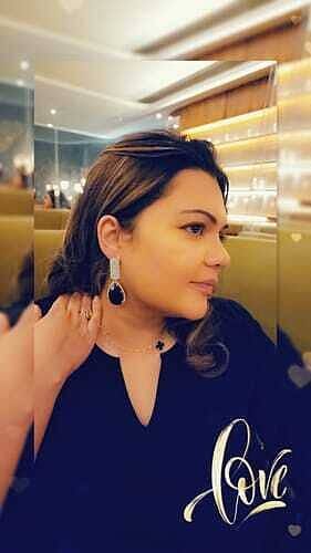 Customer photo review of Sharmine - Pave Silver Diamanté Accent Necklace Set