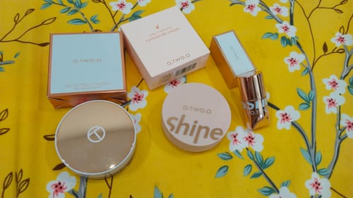 Customer photo review of O.TWO.O GLOW COLOR BOUNCE MOUSSE BLUSH