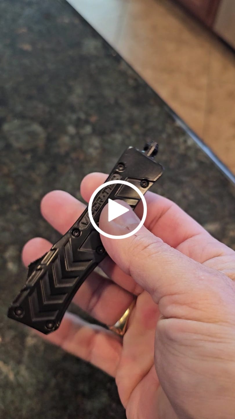 Customer video review of 50% OFF Black VF-1 D/A OTF (Multiple Blade Styles Available)
