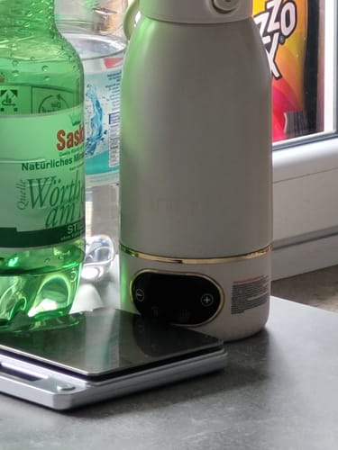 Customer photo review of Tragbarer Fläschchenwärmer + Milchpulverbox + Schnell-Ladegerät