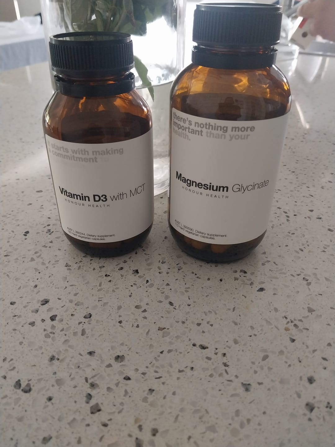 Customer photo review of Vitamin D3 with MCT (Vegan Friendly) - 150 Capsules