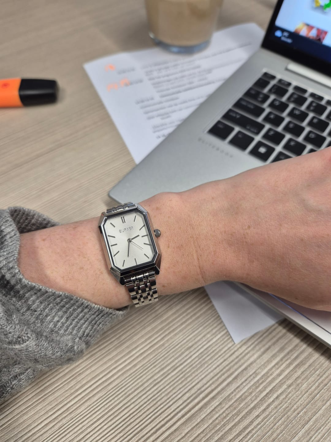 Customer photo review of Isabell Silver