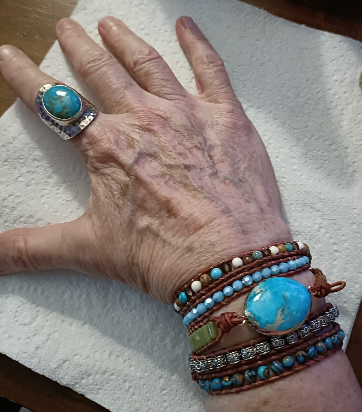 Customer photo review of Olivenorma Turquoise Healing Crystal Hand-knitted Wrap Bracelet
