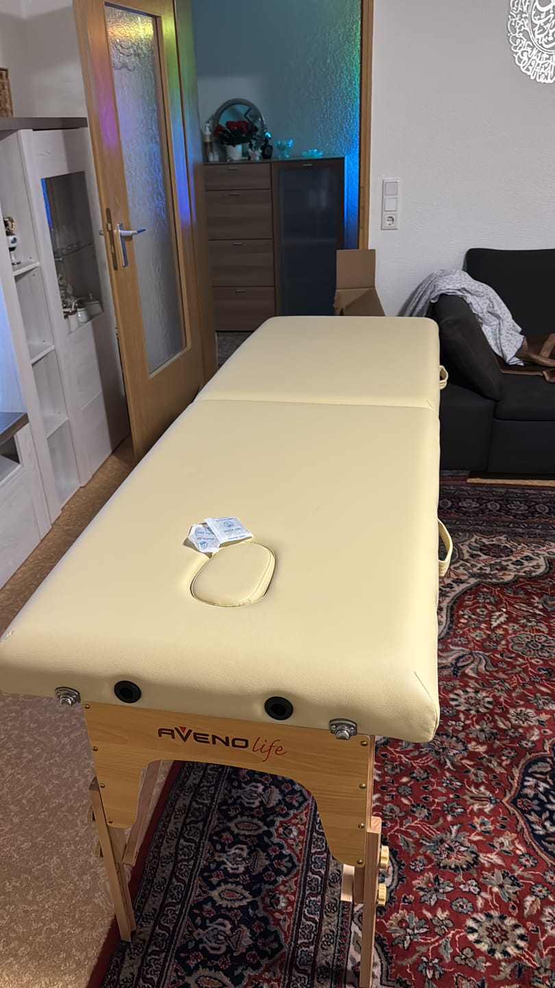 Customer photo review of Massageliege Klappbar Sofia Light