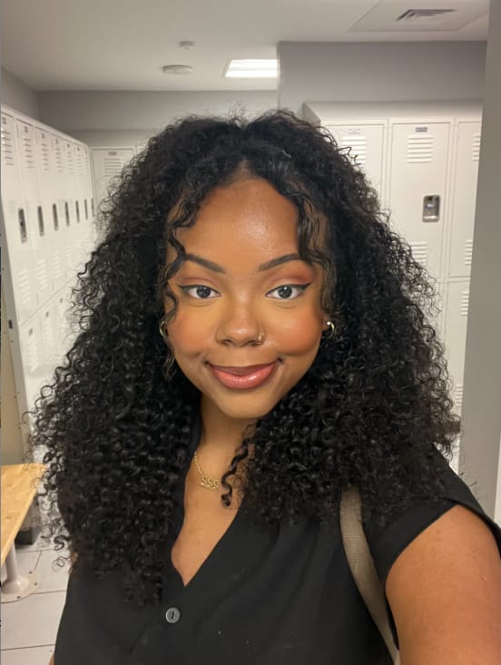 Customer photo review of Wavymy Upgrade Kinky Curly No Leave Out V Part Wig Human Hair Wear Go Glueless V Part Wig For Women 180% Density
