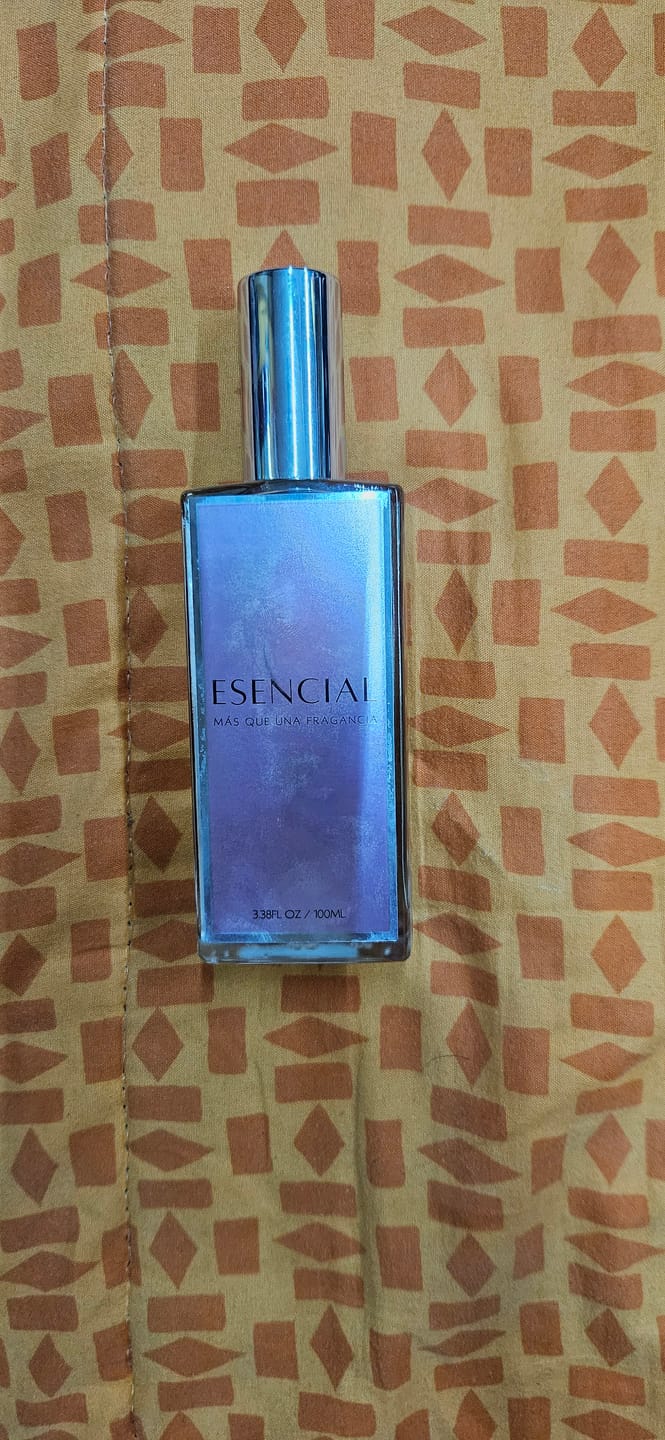 Customer photo review of M030 Inspirado en: Coco Mademoiselle - Chanel